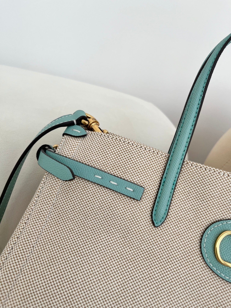 Va1e*ntin0 top handle bag